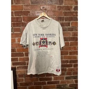 Vintage Nutmeg authentic New York Yankees Tee